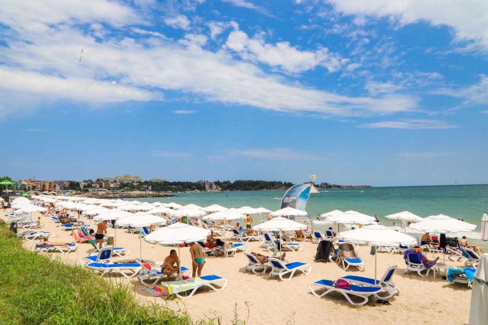 Luxury First Line Apartment With Pool By The Sea Несебр Экстерьер фото